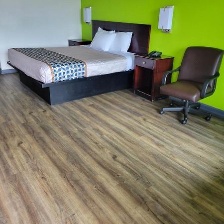 Zainee Inc Budgetel Inn And Suites AugustaAugusta  Kültér fotó