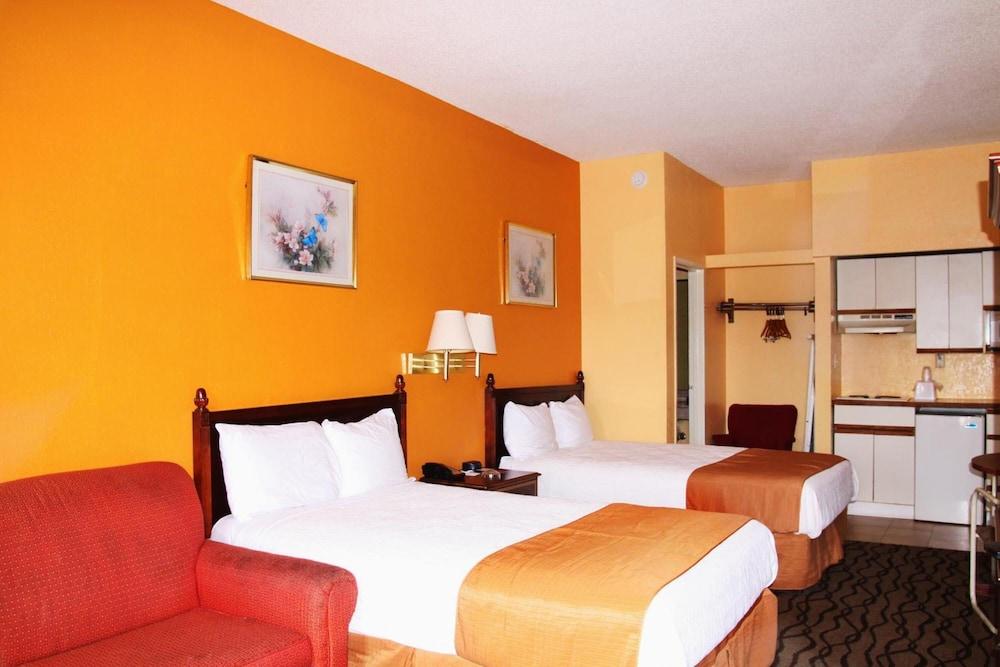 Zainee Inc Budgetel Inn And Suites AugustaAugusta  Kültér fotó