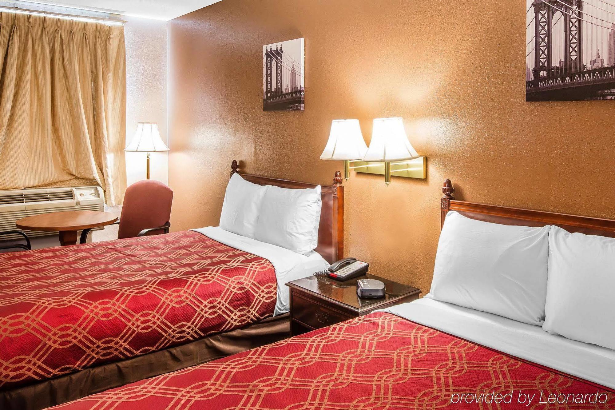 Zainee Inc Budgetel Inn And Suites AugustaAugusta  Kültér fotó
