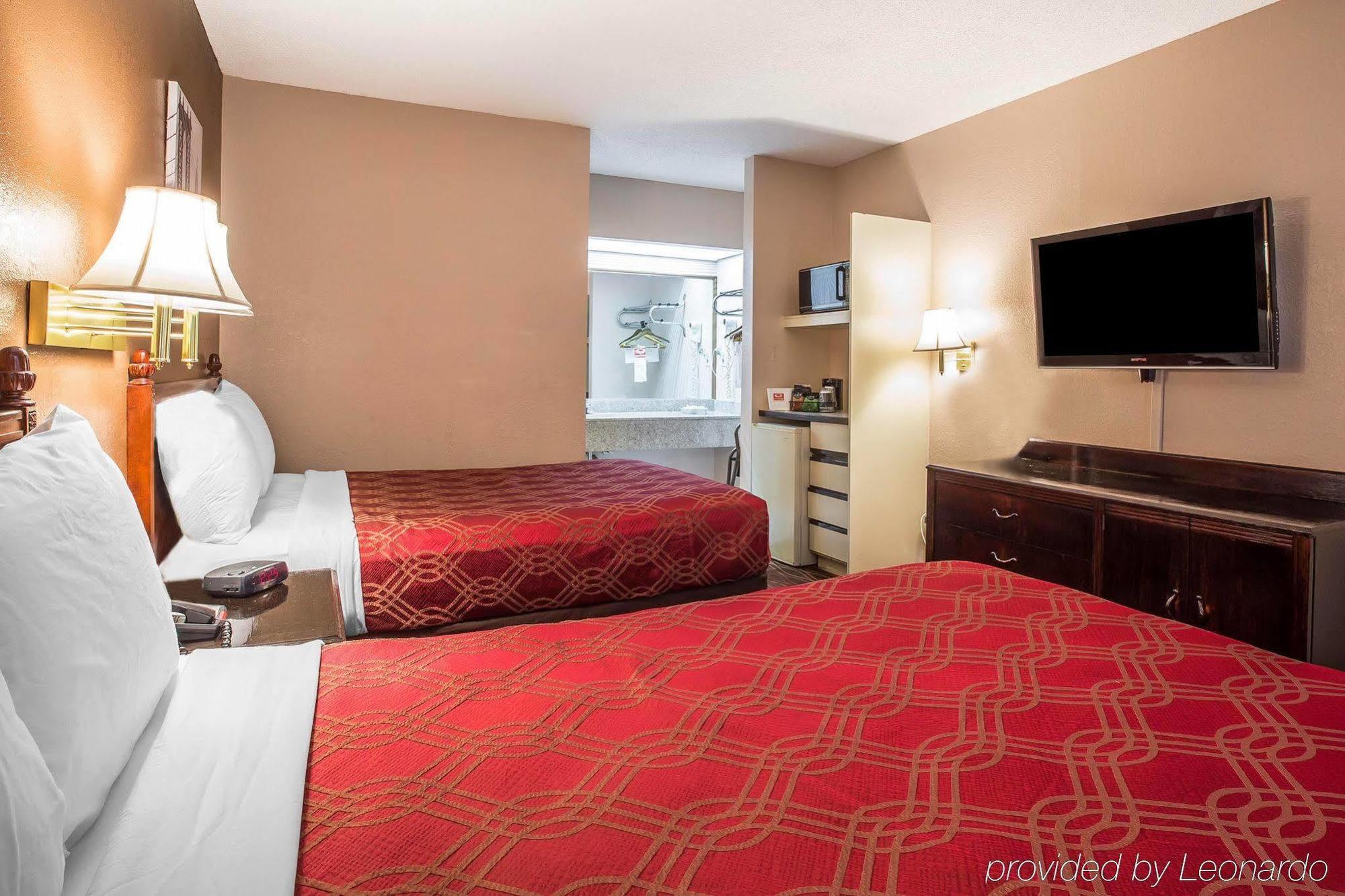 Zainee Inc Budgetel Inn And Suites AugustaAugusta  Kültér fotó
